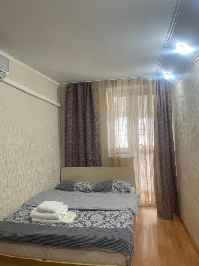 Deribas Apartments Odessa Esterno foto